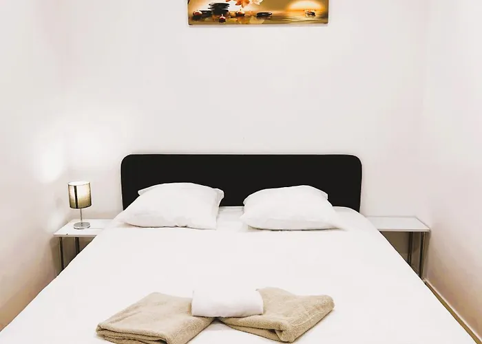Appartement Rs-0 - F2 Au Rdc équipé Pour 1-4 Pers Mulhouse