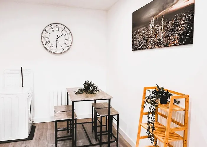 Appartement Rs-0 - F2 Au Rdc équipé Pour 1-4 Pers Mulhouse